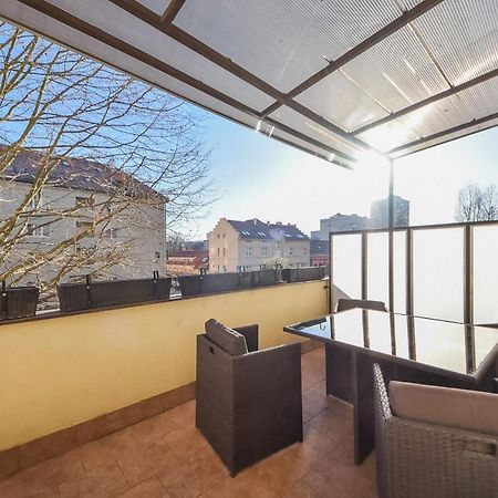 City Komfort Terrace Kosice Ngoại thất bức ảnh